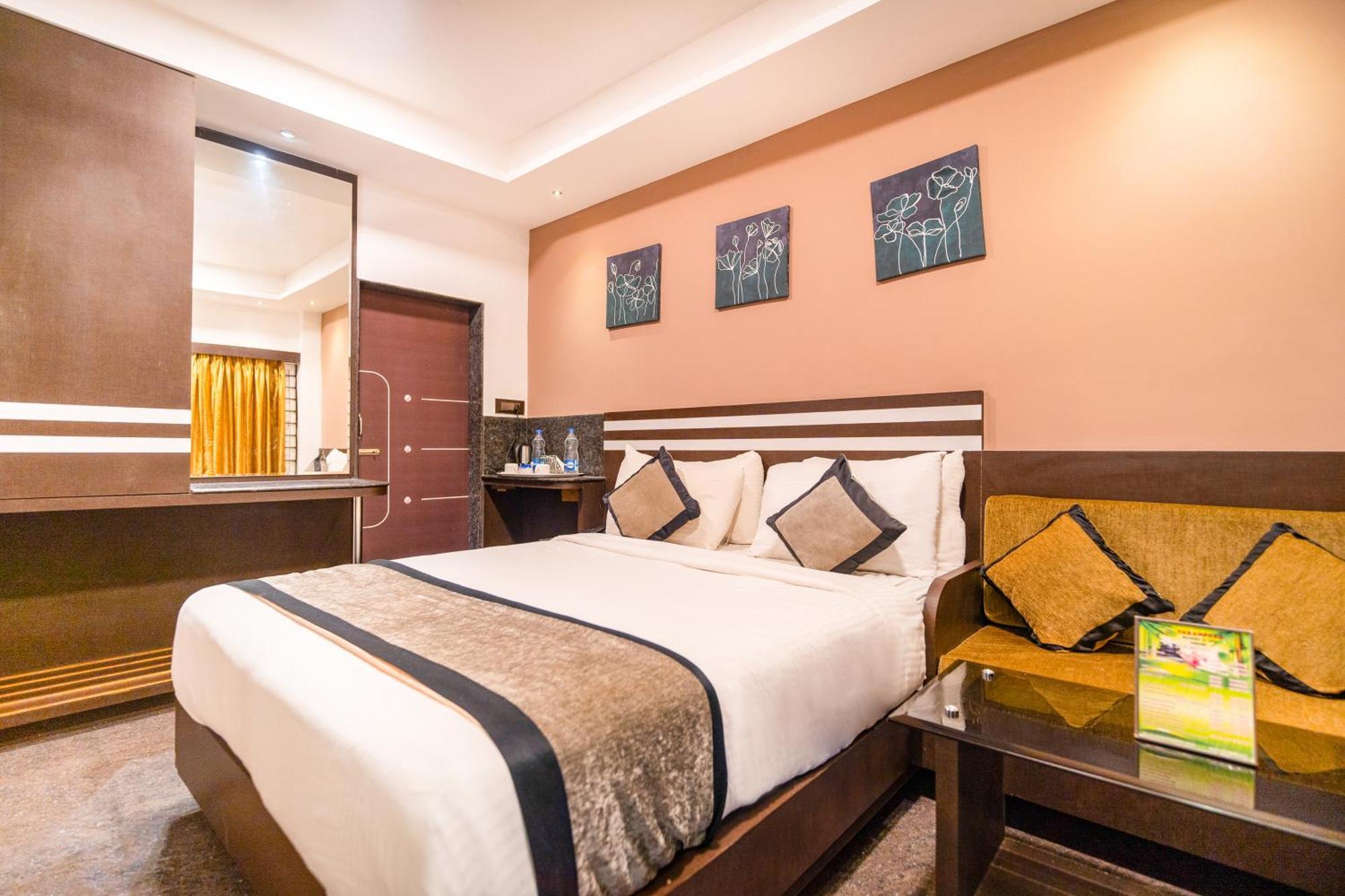 Parampara Resort & Spa, Coorg Kushālnagar Eksteriør billede