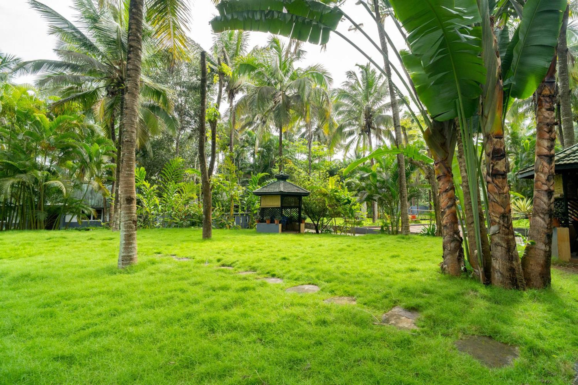 Parampara Resort & Spa, Coorg Kushālnagar Eksteriør billede